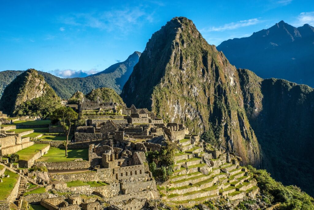 Cidades da América do Sul: imagem de Machu Picchu, Custos, Peru.